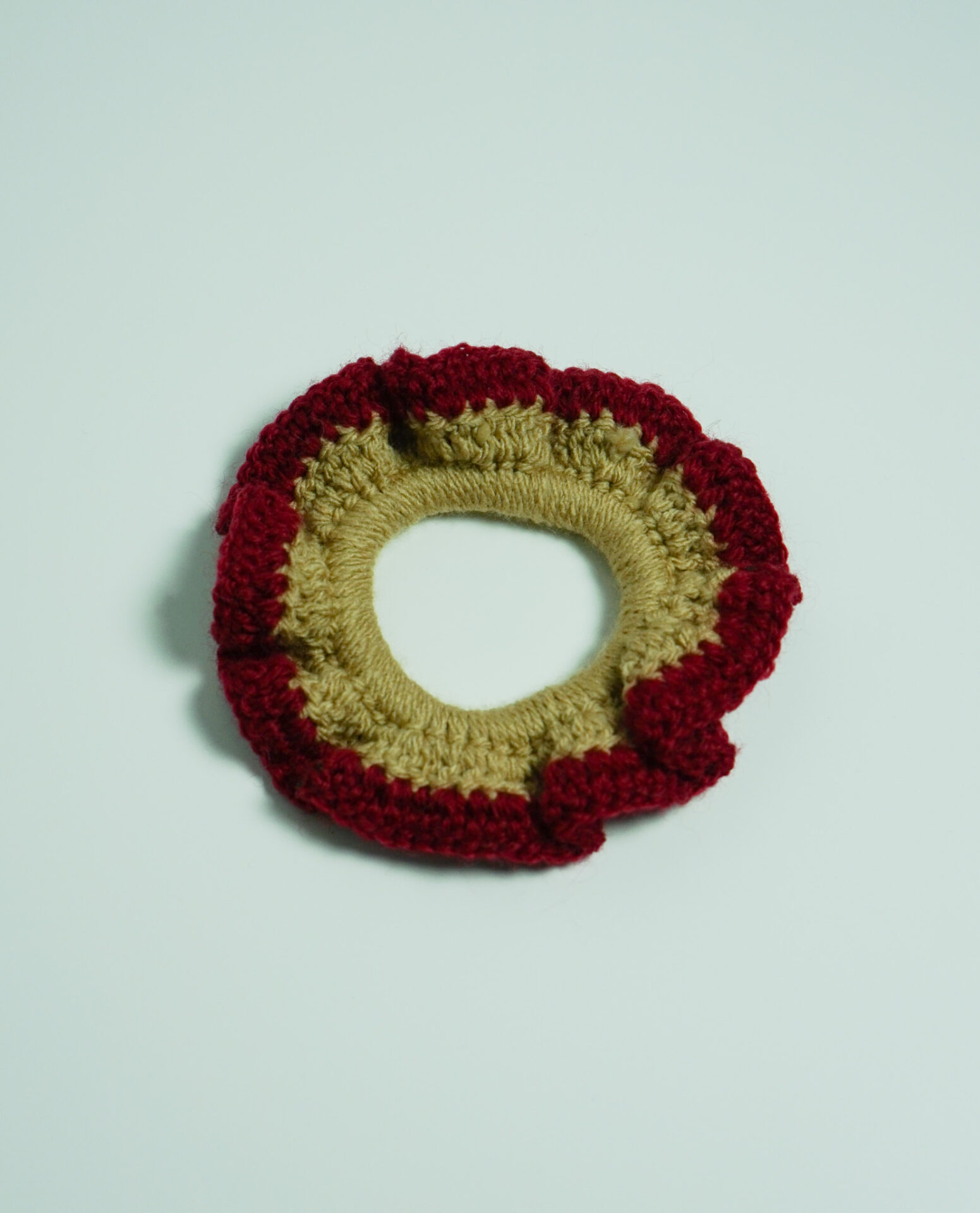 Sunflower Scrunchie Beige & Red